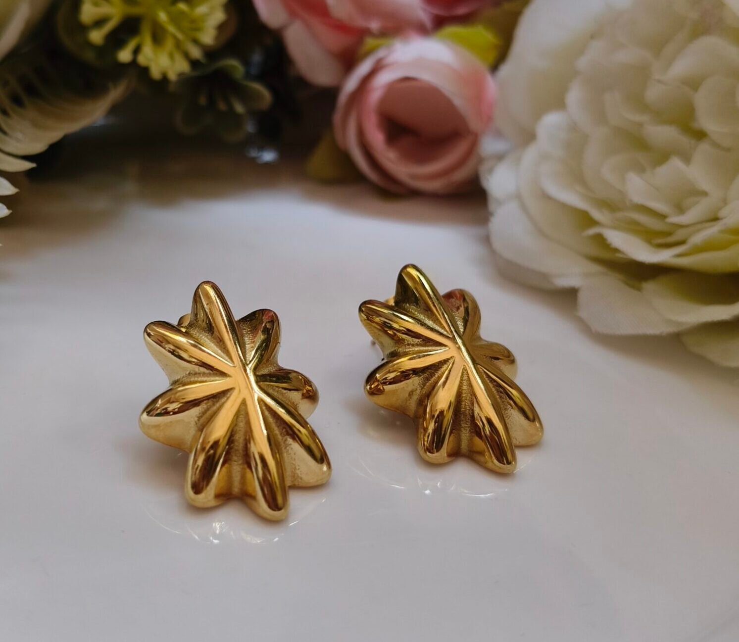 Golden Leaflet Studs